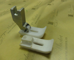 Лапка фторопластовая для 1022М кл. под кедер